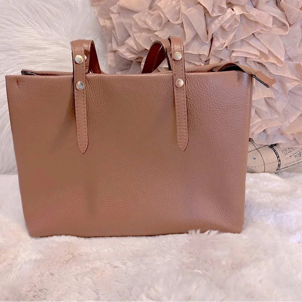 Vera Pelle Tan Brown Pebbled Leather Neutral Two Handle Tote Laptop Bag Purse